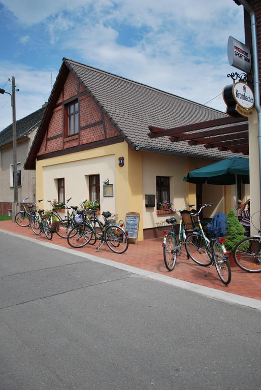 Gasthof Zum Slawen Vetschau Esterno foto