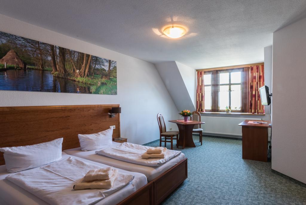 Gasthof Zum Slawen Vetschau Esterno foto