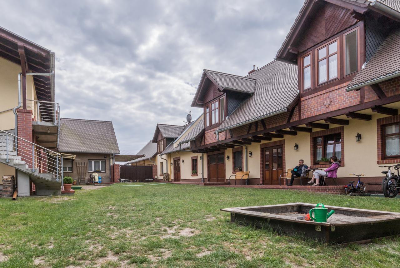 Gasthof Zum Slawen Vetschau Esterno foto